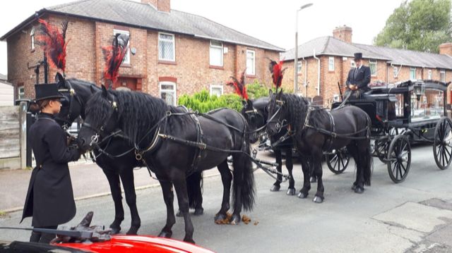 E Birch Independent Family Funeral Home